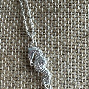 Alex and Ani .925 sterling Silver Seahorse Pendant pull chain Necklace